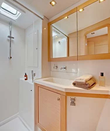 Lagoon 450