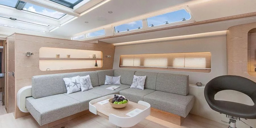 Hanse 675