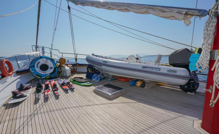 Princess V50 (1998-2005)