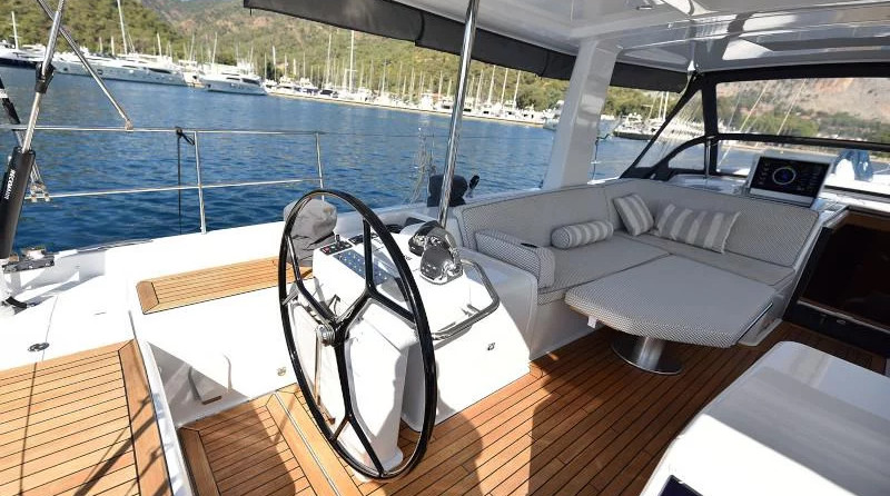 Hanse 675