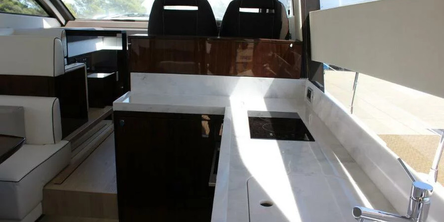 Fairline 50 Squadron