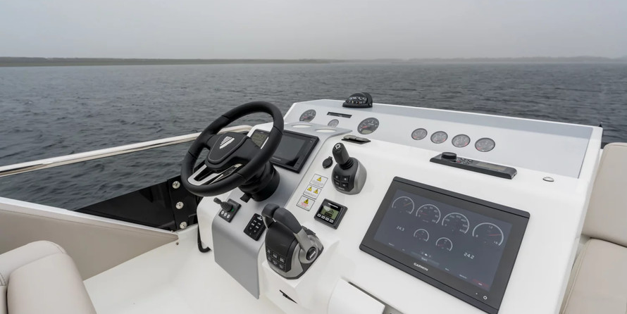 Fairline 50 Squadron