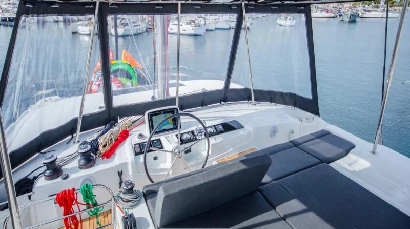 Lagoon 46