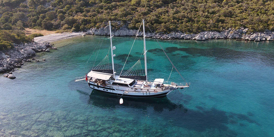 Motor sailor mauritius 43