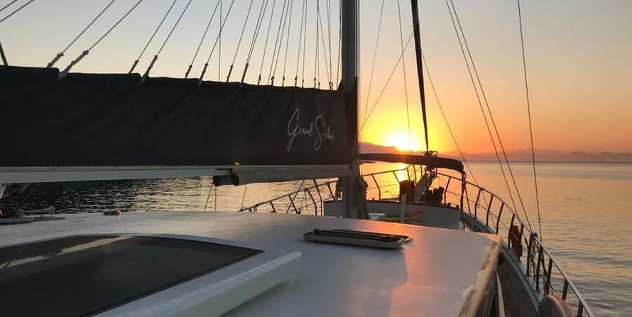 Motor sailor mauritius 43