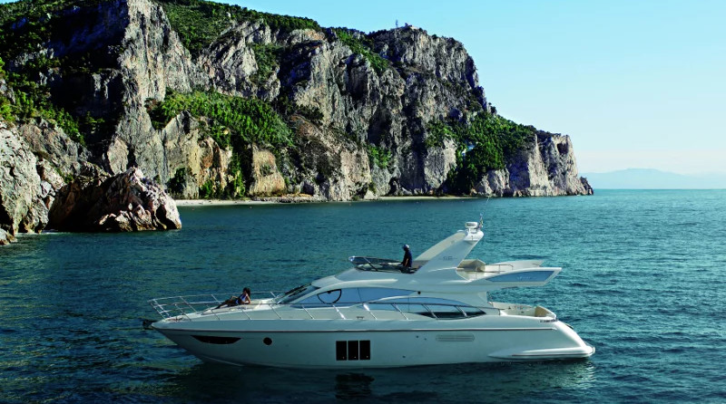 Azimut 58