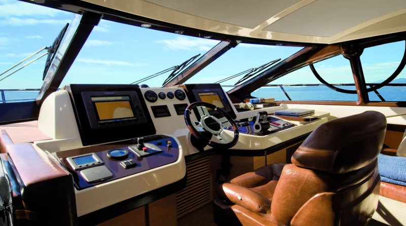 Azimut 58