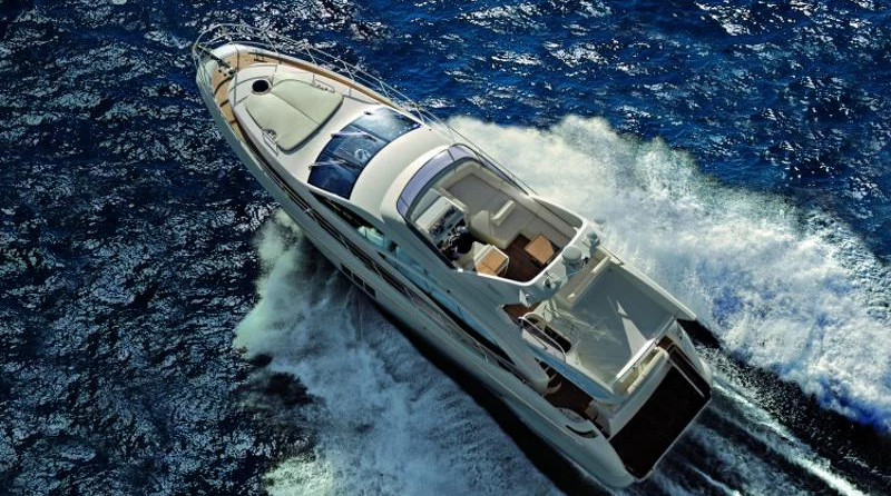 Azimut 58