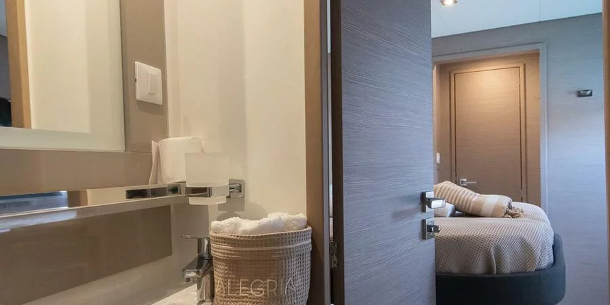 Fountaine Pajot Saona 47