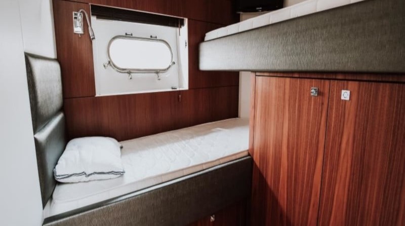 Sunseeker Predator 64