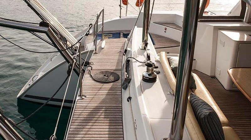 Lagoon 500