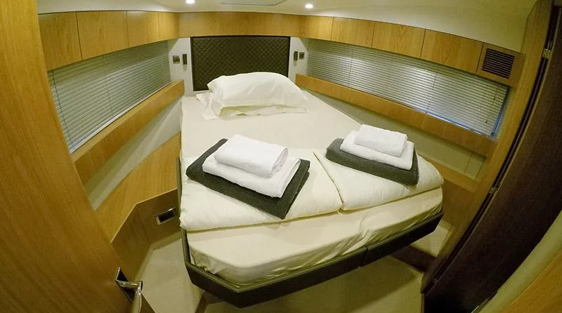 Fairline 50 Squadron