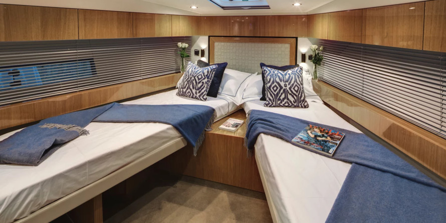 Fairline 50 Squadron