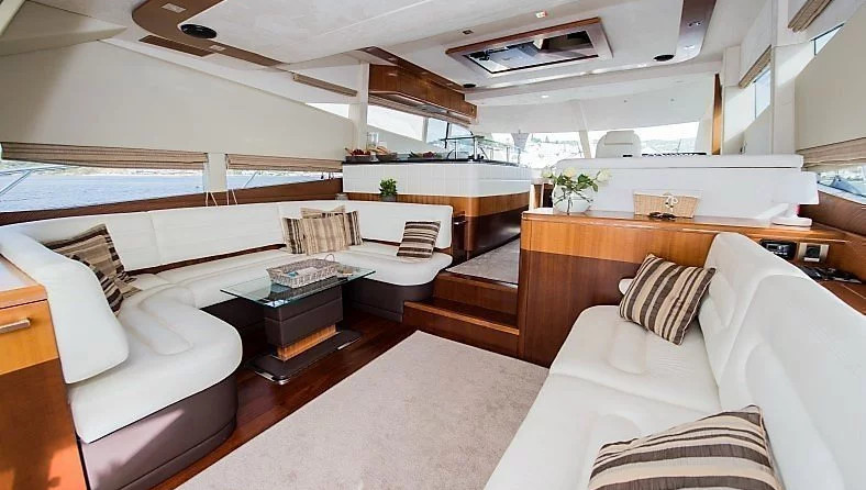 Galeon 640 FLY