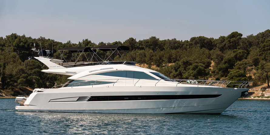 Galeon 640 FLY