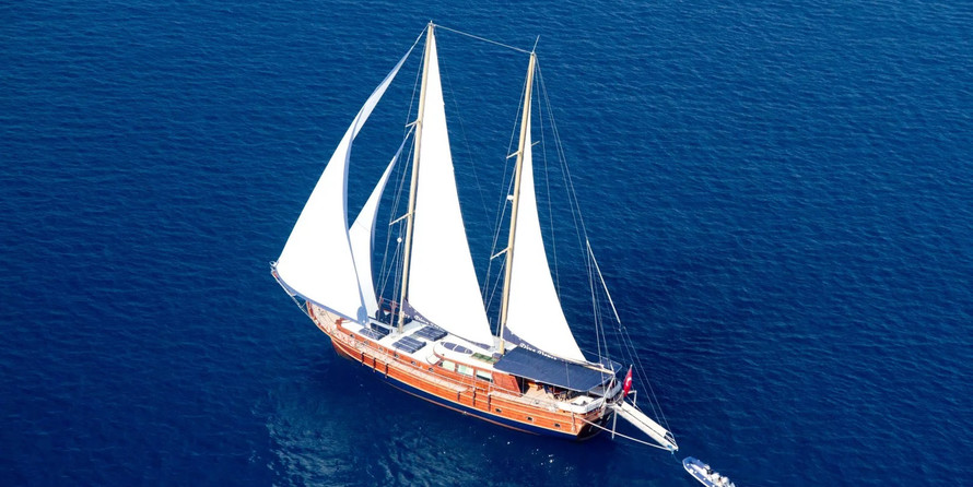 Motor sailor mauritius 43