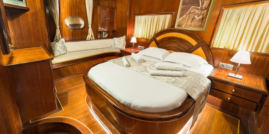 Motor sailor mauritius 43