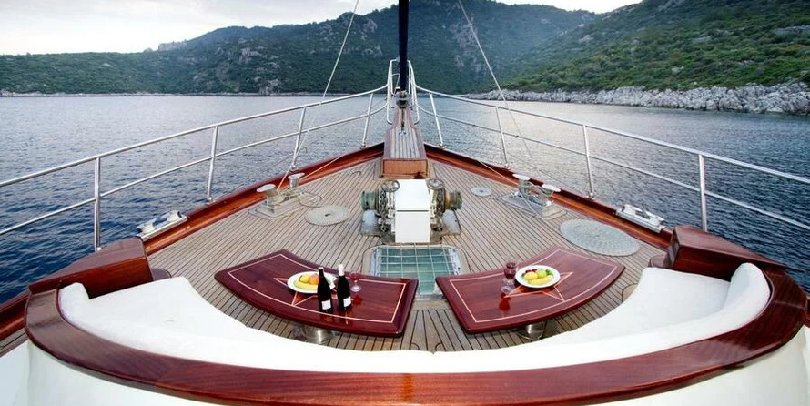 Motor sailor mauritius 43