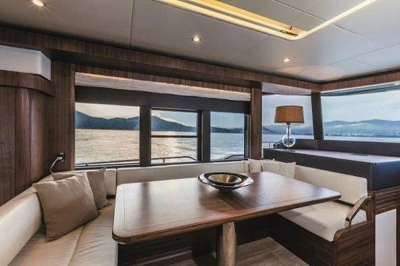 Absolute Navetta 58