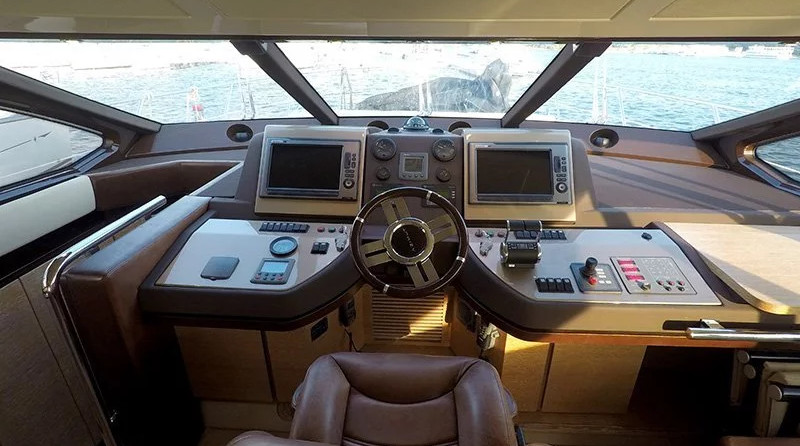 Azimut 58