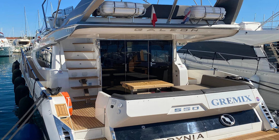 Galeon 550 Fly