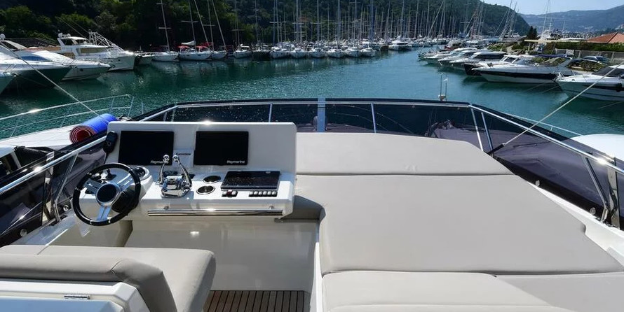 Jeanneau Prestige 590 Fly
