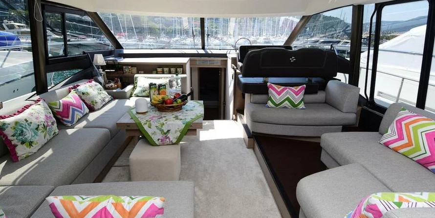 Jeanneau Prestige 590 Fly