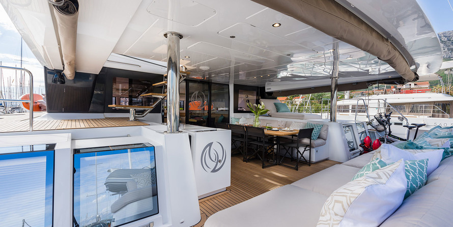 Lagoon 620