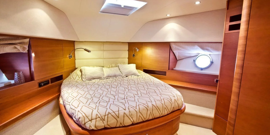 Aicon 64 - 4 + 1 cab.