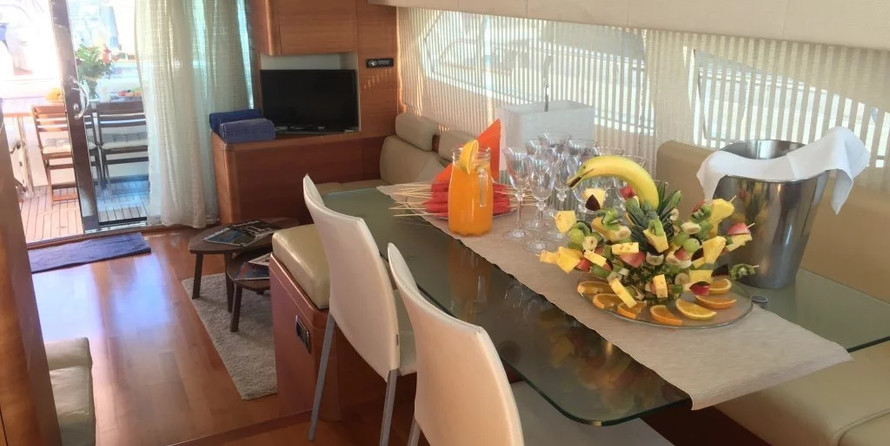 Aicon 64 - 4 + 1 cab.