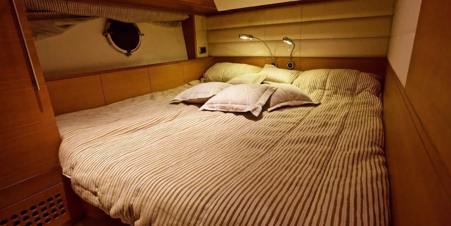 Aicon 64 - 4 + 1 cab.