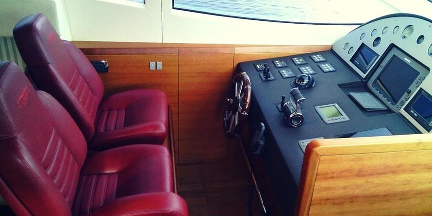 Aicon 64 - 4 + 1 cab.