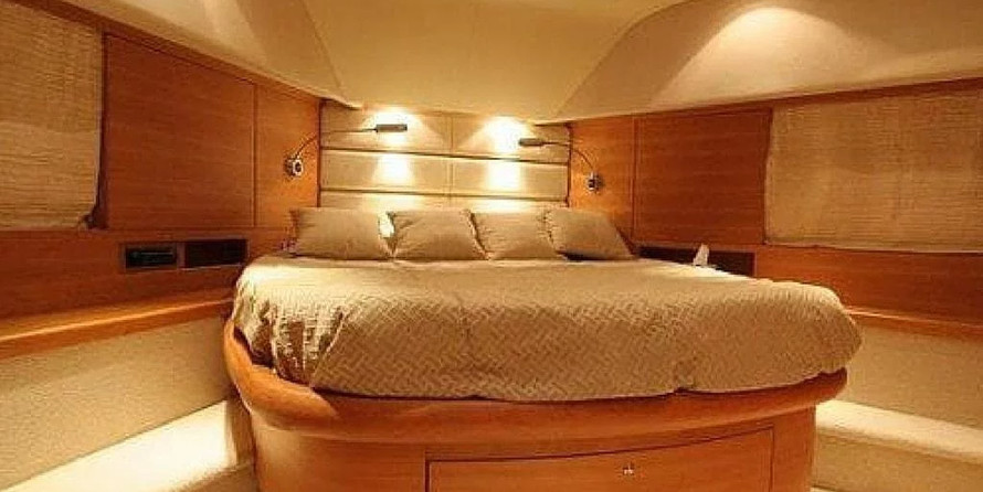 Aicon 64 - 4 + 1 cab.