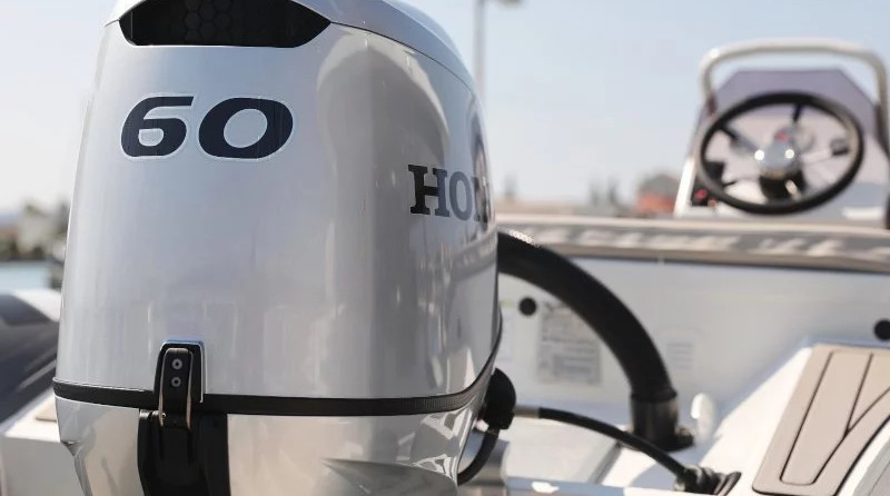 Lagoon 620