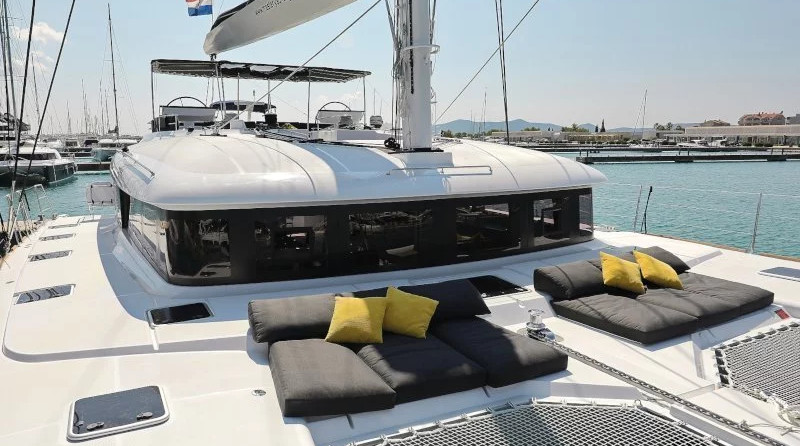 Lagoon 620