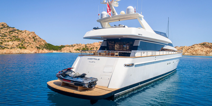 Cantieri di Pisa Akhir 85