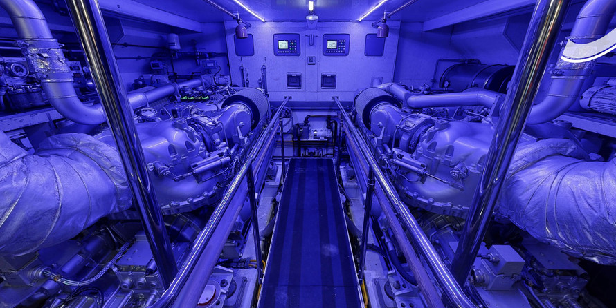 Cantieri di Pisa Akhir 85