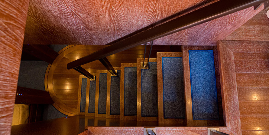 Cantieri di Pisa Akhir 85