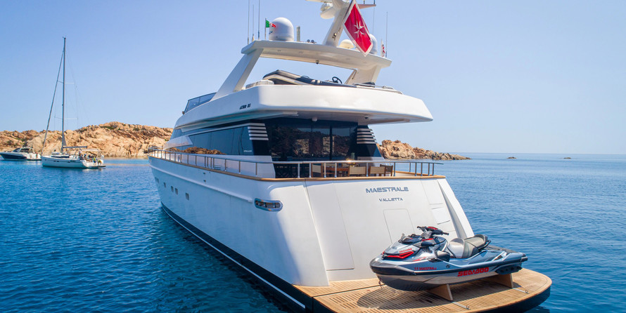 Cantieri di Pisa Akhir 85