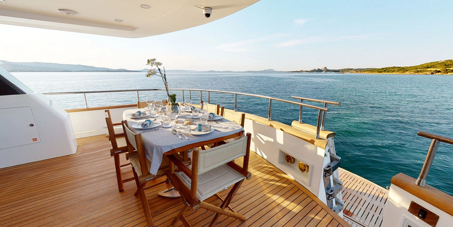 Cantieri di Pisa Akhir 85