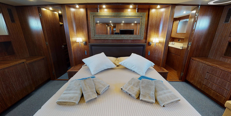 Cantieri di Pisa Akhir 85