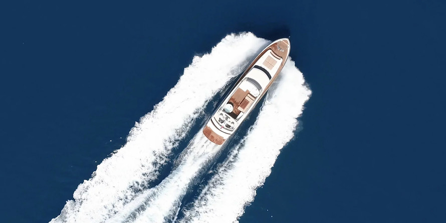 Cantieri di Pisa Akhir 85