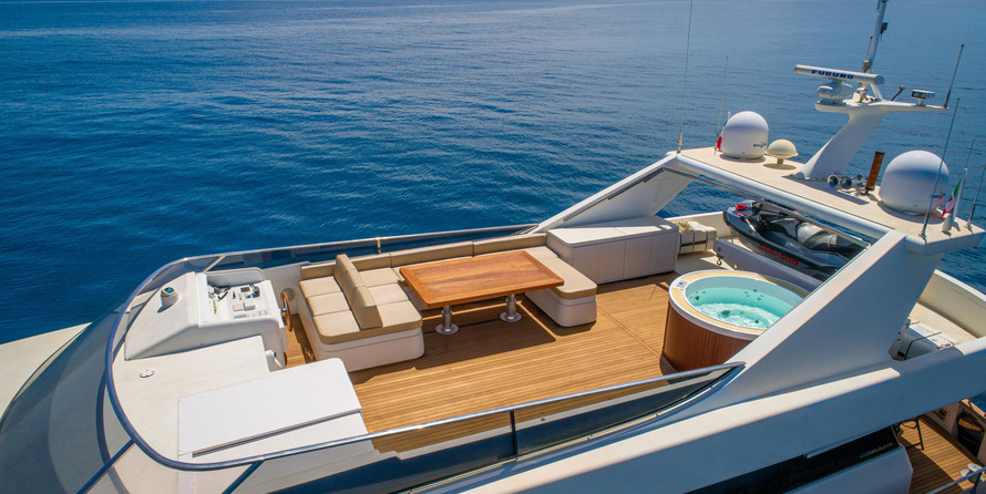 Cantieri di Pisa Akhir 85