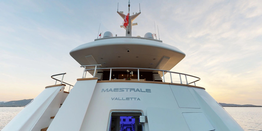 Cantieri di Pisa Akhir 85