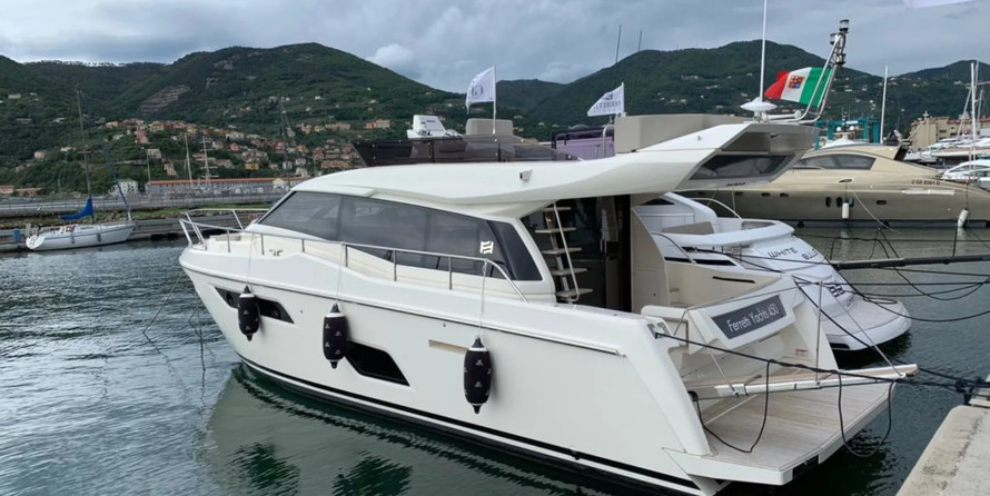 Ferretti 450