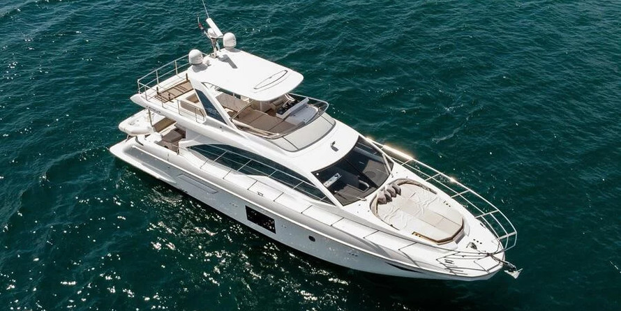 Azimut 55