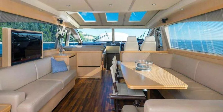 Princess V65 - 3 cab.