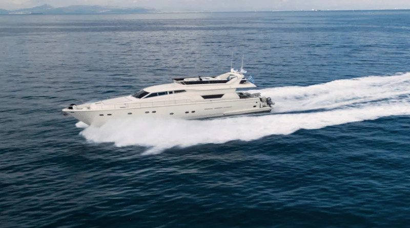 Ferretti 225