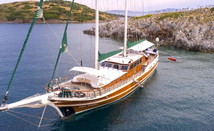 Princess V55 (1997-2001)