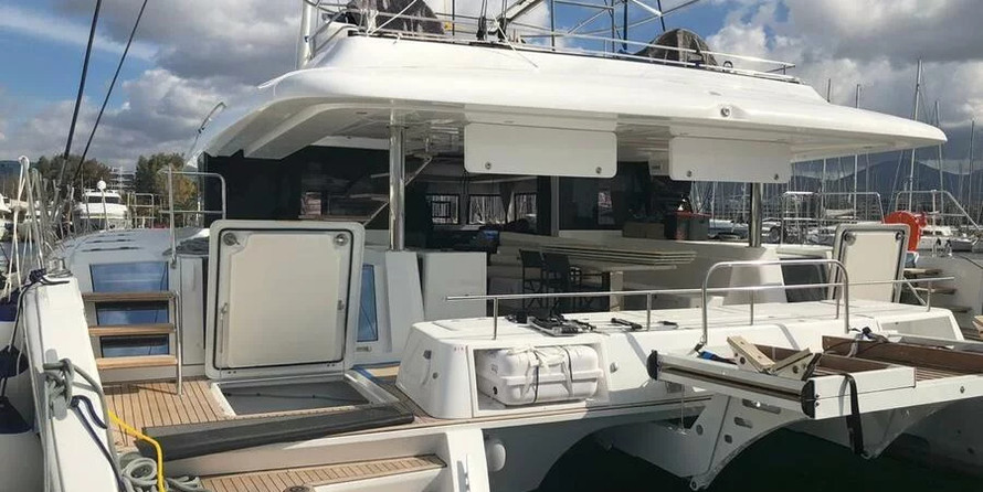 Lagoon 620